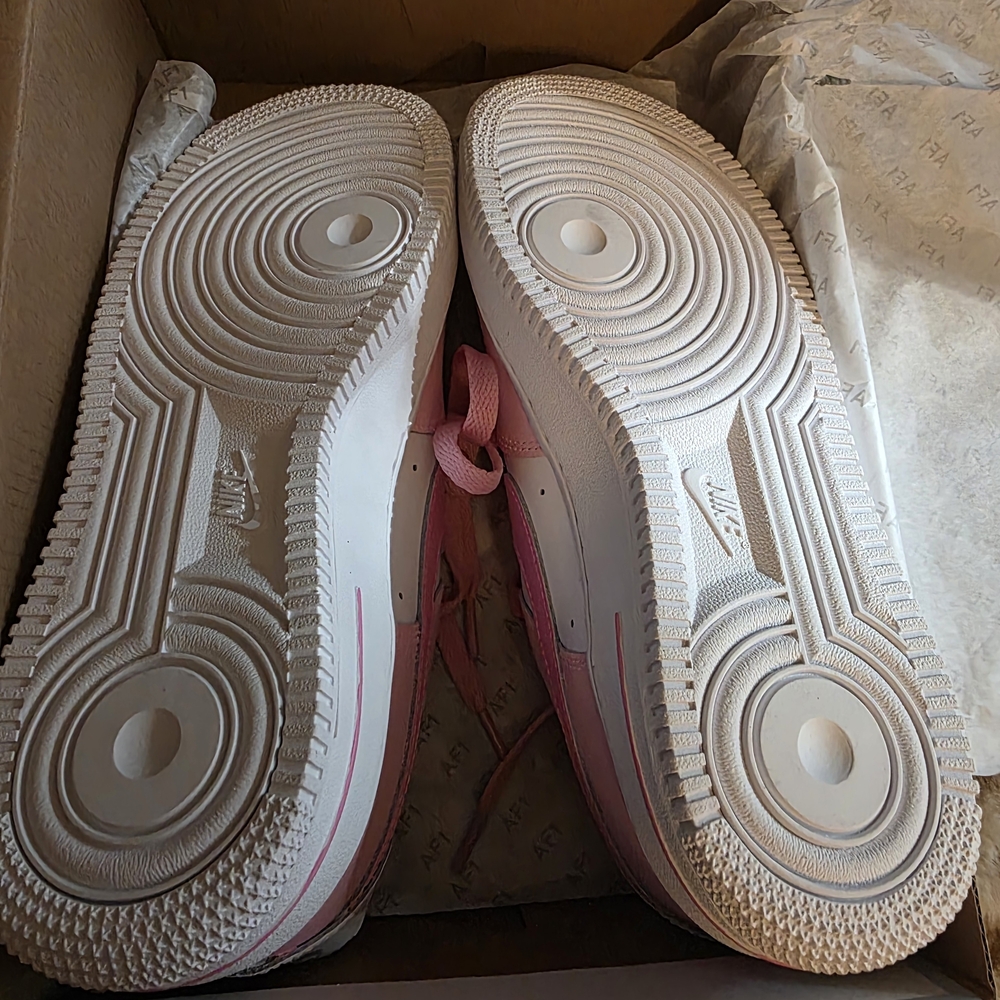 Custom Air Force 1 Bubblegum Drip Sneakers New In Box Size 6 - Picture 4 of 5